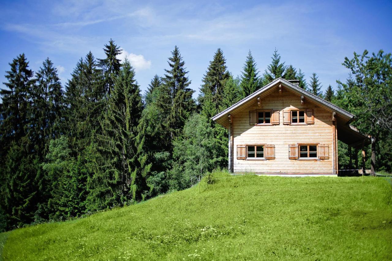 Alpenapart Montafon - Bitschweil Huesle Villa Schruns ภายนอก รูปภาพ